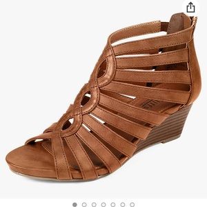 White Mountain Gladiator Wedges